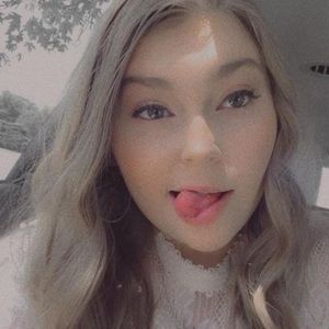 Meet your Posher, Kylee